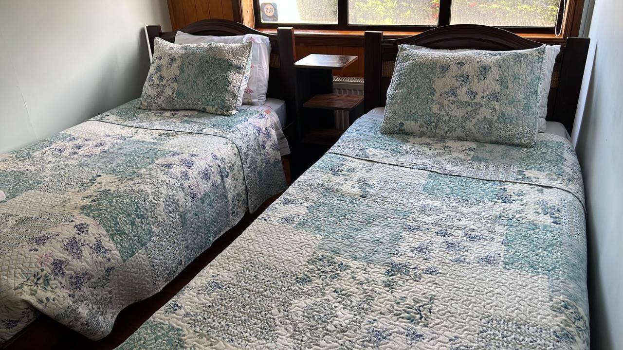 Hostal Victoria Пунта-Аренас Екстер'єр фото