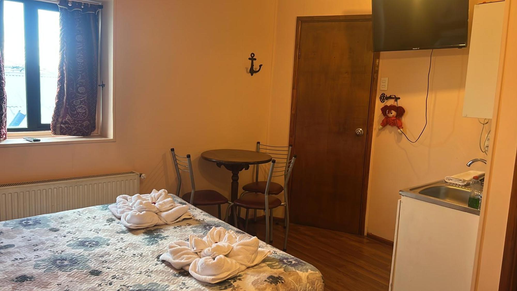 Hostal Victoria Пунта-Аренас Екстер'єр фото