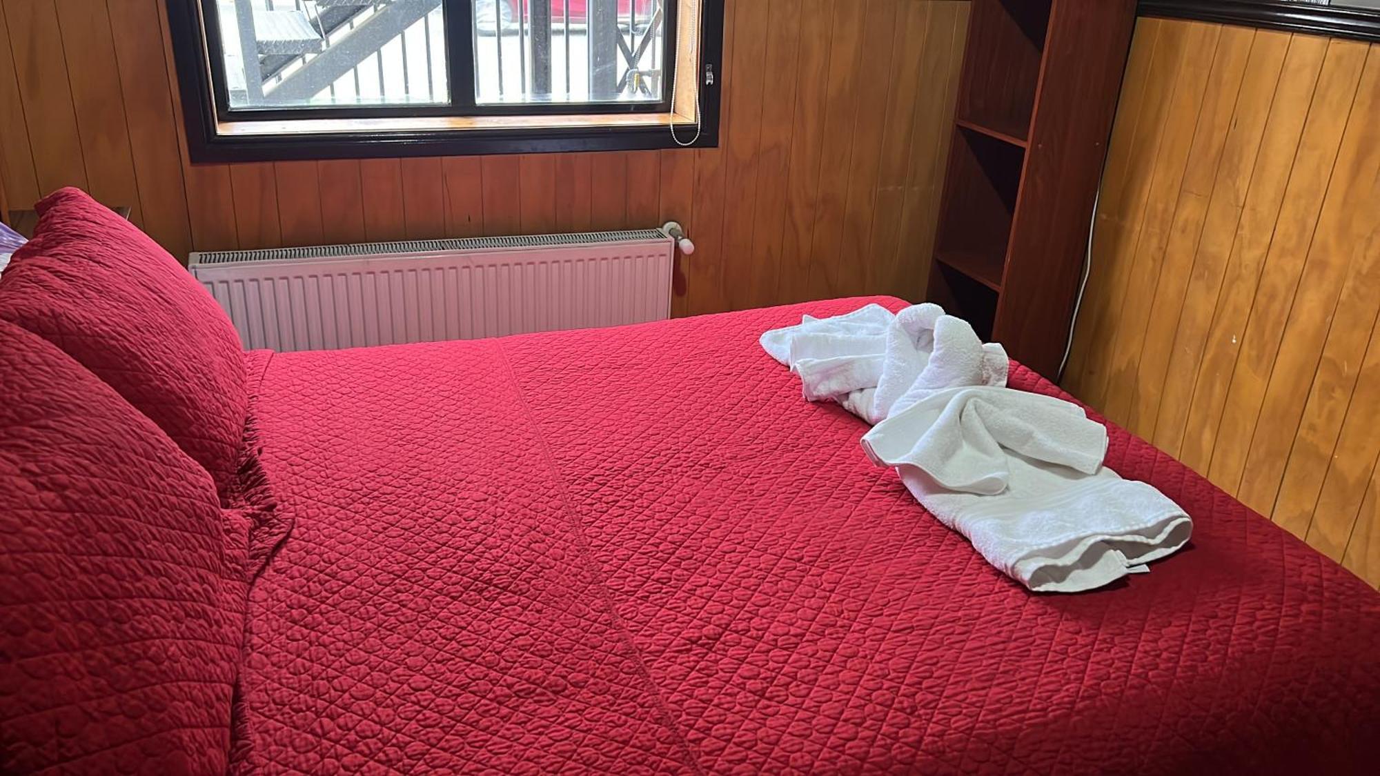 Hostal Victoria Пунта-Аренас Екстер'єр фото